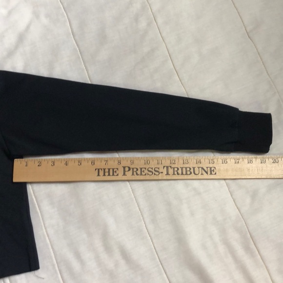 Long Sleeve Crop Top - Picture 7 of 7